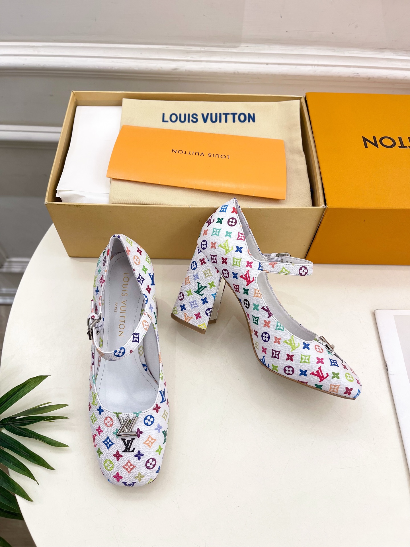 Women's high heels